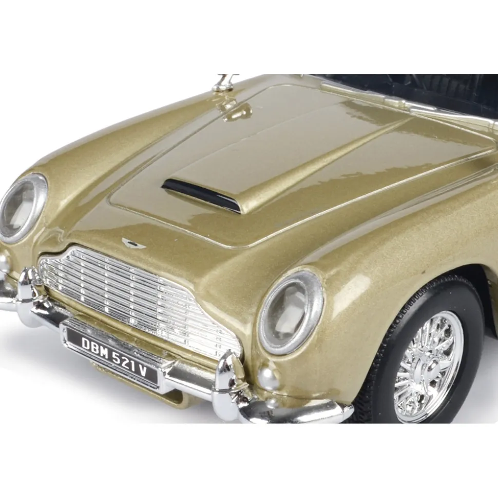 Aston Martin DB5 - Beige 1:24 Scale Diecast Model Car by Motormax