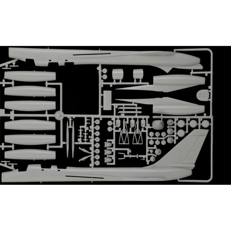 B-58 Hustler 1/72 Kit 1:72 Scale Plastic by Italeri