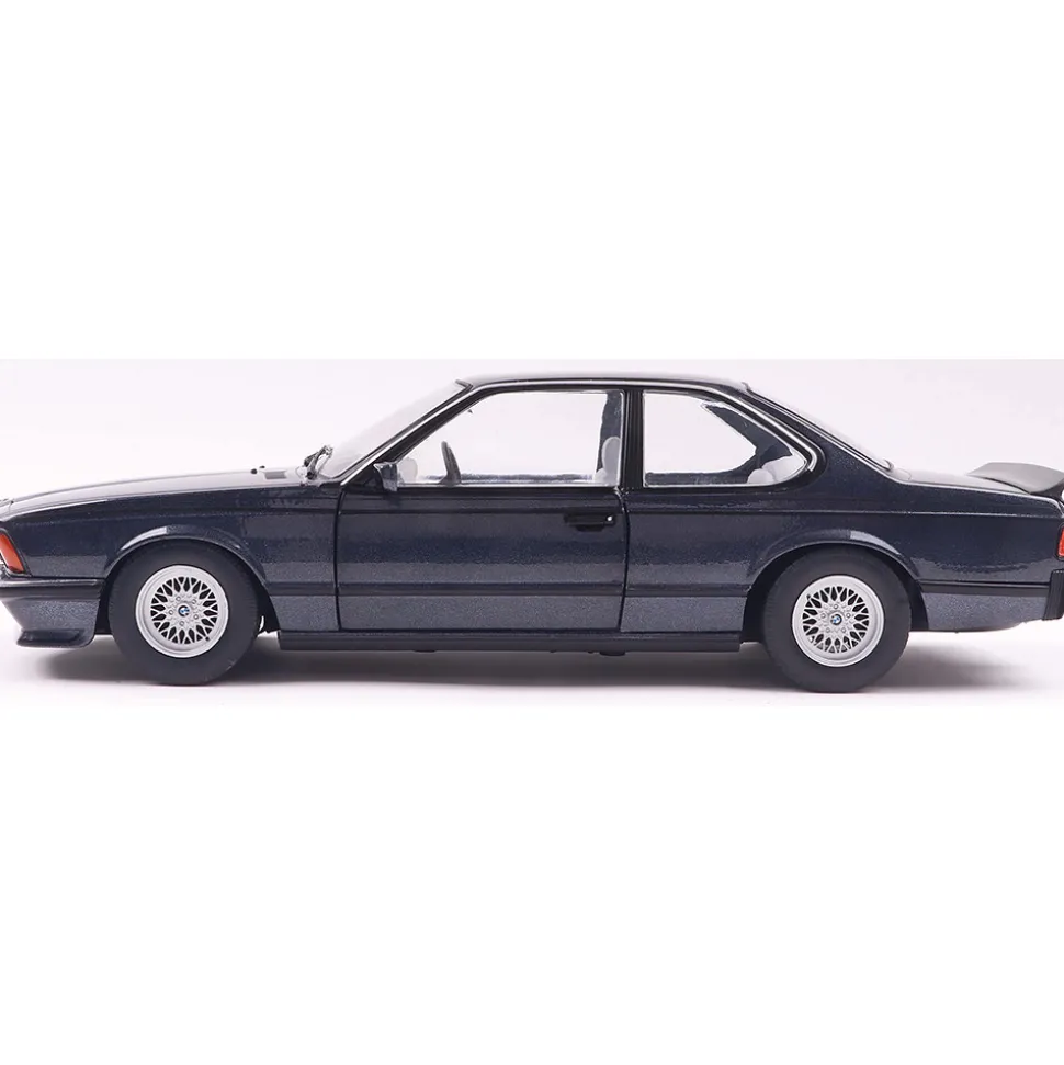 1984 BMW 635 CSI (E24) - Macau Blue 1:18 Scale Diecast Model Car by Solido
