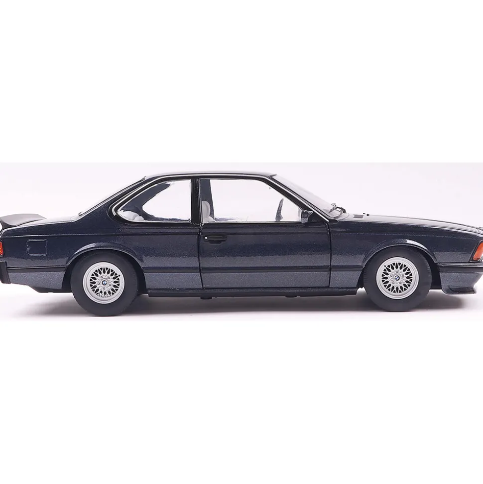 1984 BMW 635 CSI (E24) - Macau Blue 1:18 Scale Diecast Model Car by Solido