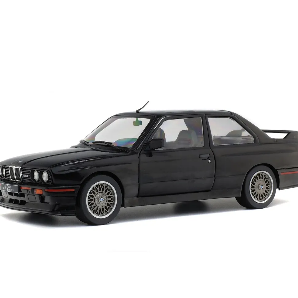 1990 BMW E30 M3 Sport EVO - Glanzschwarz 1:18 Scale Diecast Model Car by Solido