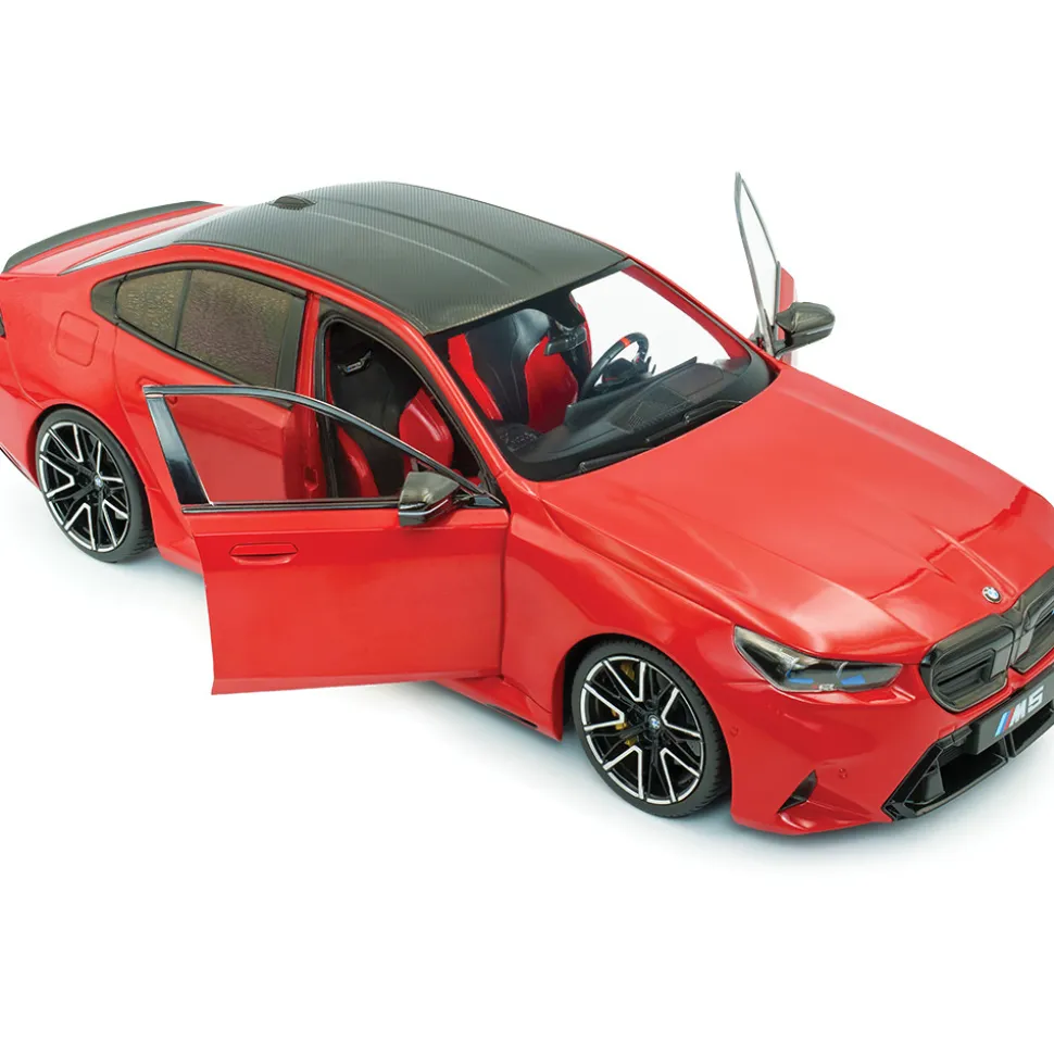 2025 BMW M5 Fire - Red 1:18 Scale Diecast Model Car by Solido