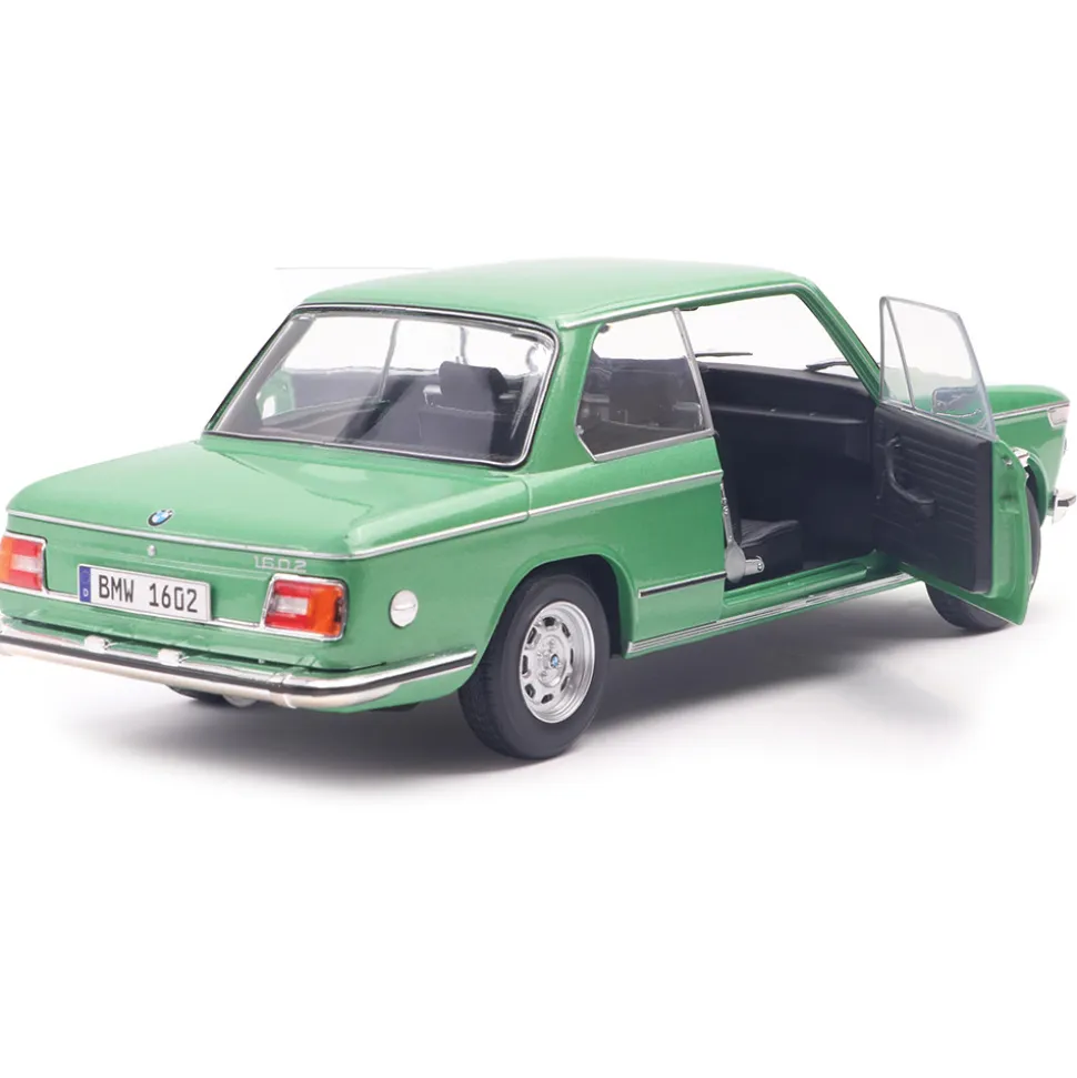 1971 BMW 1602 - Taiga 1:18 Scale Diecast Model Car by Solido