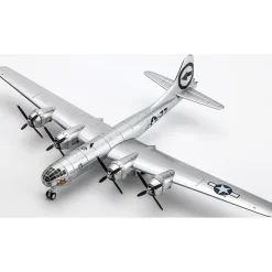 B-29 Superfortress, 1/144 Die Cast Model - AF1-0112C Bockscar with 1/72 Scale
