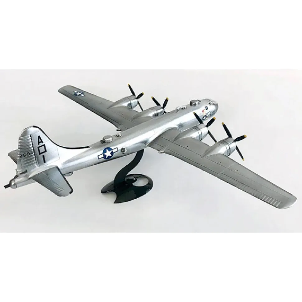 B-29 Superfortress with Swivel Kit 1:120 Scale by Atlantis Models