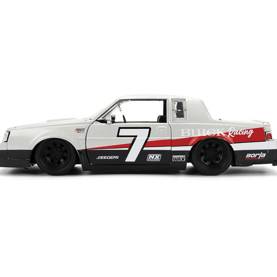 1987 Buick Grand National #7 1:24 Scale Diecast Model Car by Jada Toys