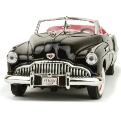 1949 Buick Roadmaster 1:18 Scale Diecast Model by Motormax