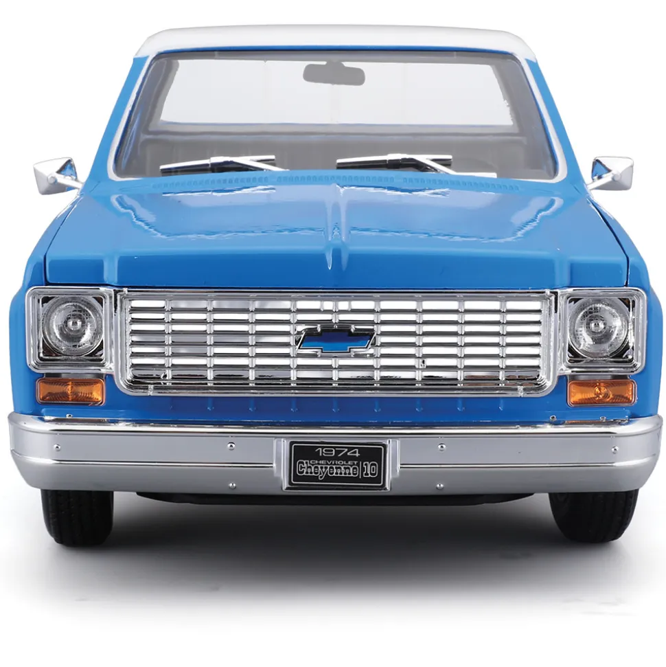 1974 Chevrolet C10 Cheyenne Super - Blue/White 1:18 Scale Diecast Model Truck by Maisto