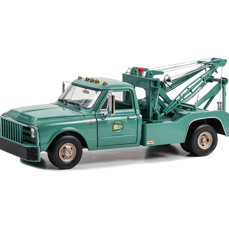 1967 Chevrolet C-30 Dually Wrecker - Holley Speed Shop 1:18 Scale Diecast Model Truck by Greenlight