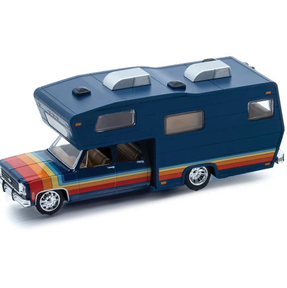 1975 Chevrolet Cheyenne Super 30 & 1978 Chevrolet C10 Silverado 1:64 Scale Diecast Model Truck by M2 Machines