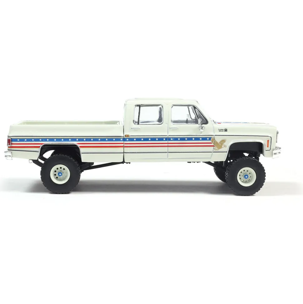 1976 Chevrolet Custom Deluxe K30 Fleetside - July 4th 250th Anniversary Exclusive 1:64 Scale Diecast Model Truck by IXO Models