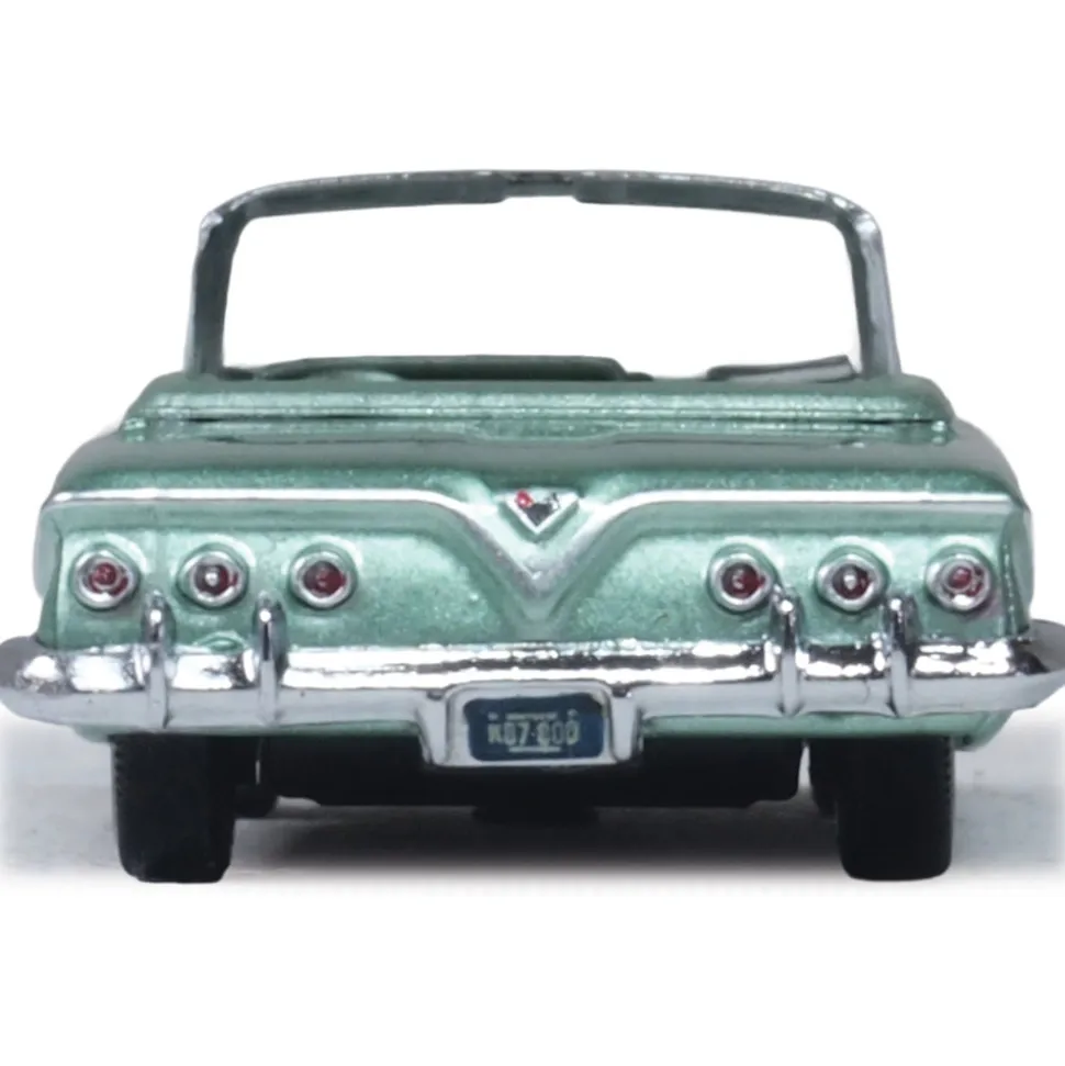 1961 Chevrolet Impala Convertible - Arbor Green 1:87 Scale by Oxford Diecast