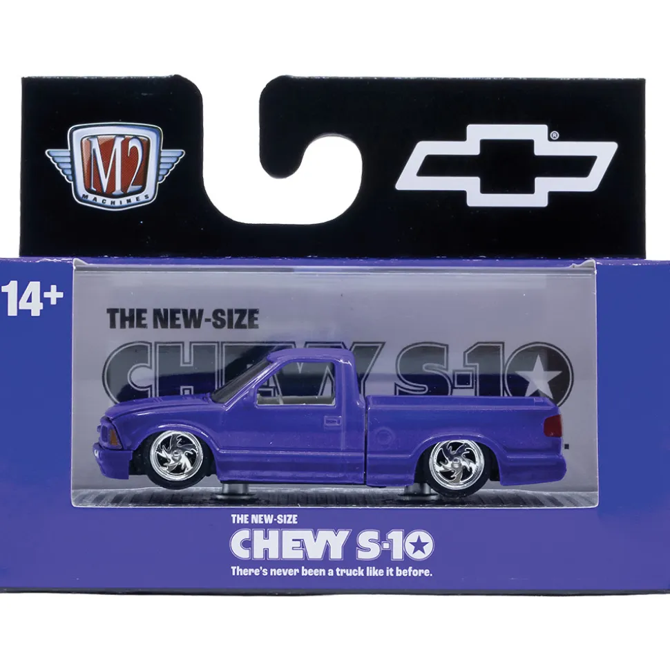 1995 Chevrolet S-10 - Blue 1:64 Scale Diecast Model Truck by M2 Machines
