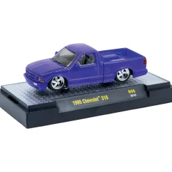 1995 Chevrolet S-10 - Blue 1:64 Scale Diecast Model Truck by M2 Machines