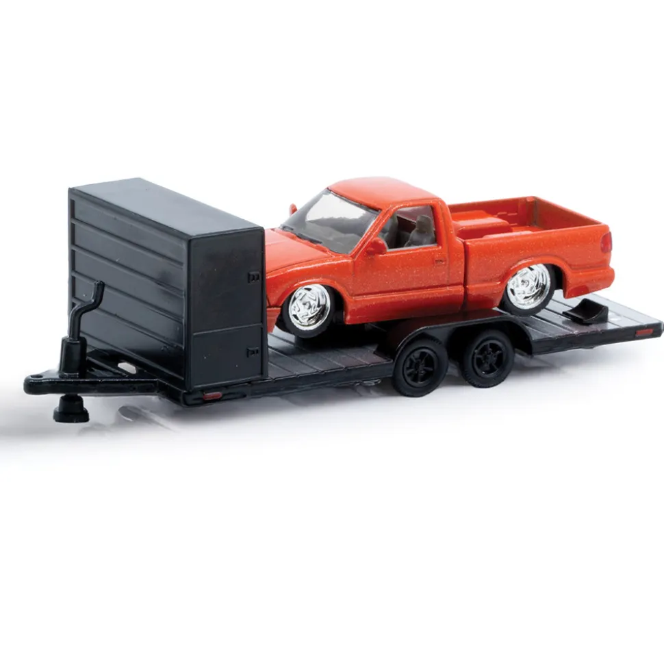 1995 Chevrolet S10 Custom & 1993 Chevrolet C1500 SS454 1:64 Scale Diecast Model Truck by M2 Machines