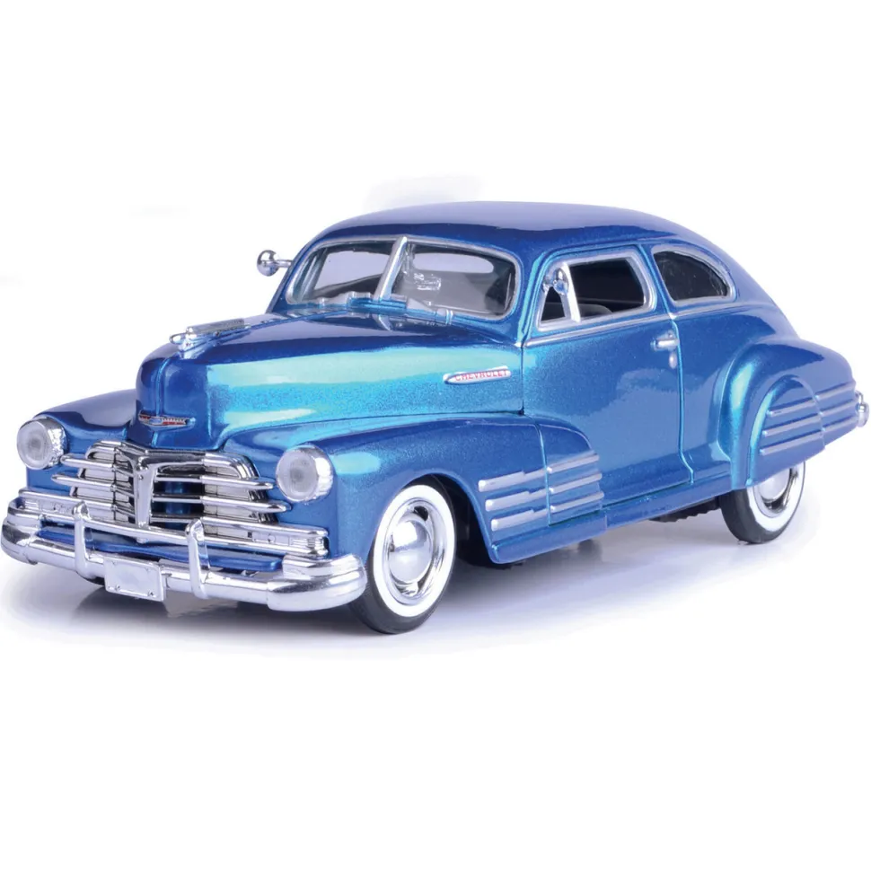 1948 Chevy Aerosedan Fleetline - Metallic Blue 1:24 Scale Diecast Model Car by Motormax