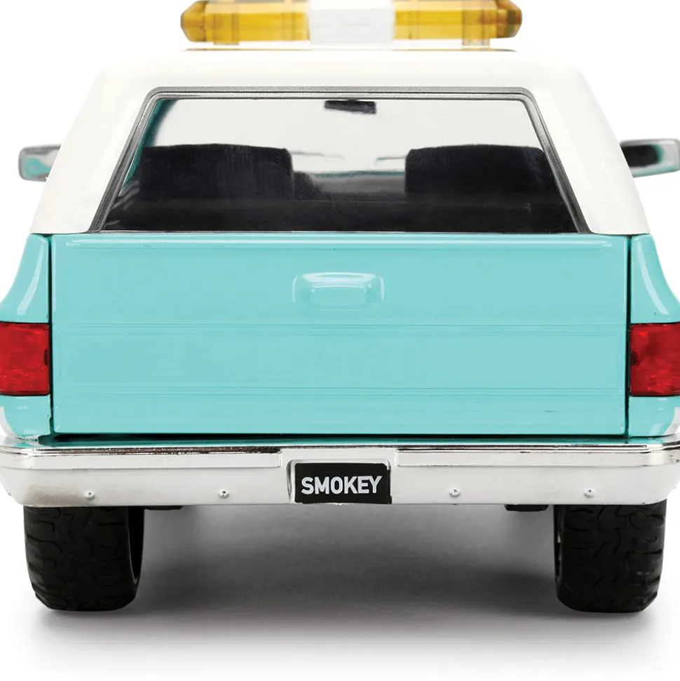 1980 Chevy Blazer W/Smokey Bear Diecast Figure 1:24 Scale Diecast Model Truck by Jada Toys