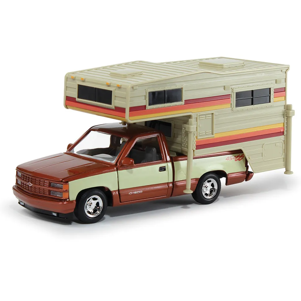 1992 Chevy 454 SS Pickup With Slide-In Camper 1:24 Scale by Motormax
