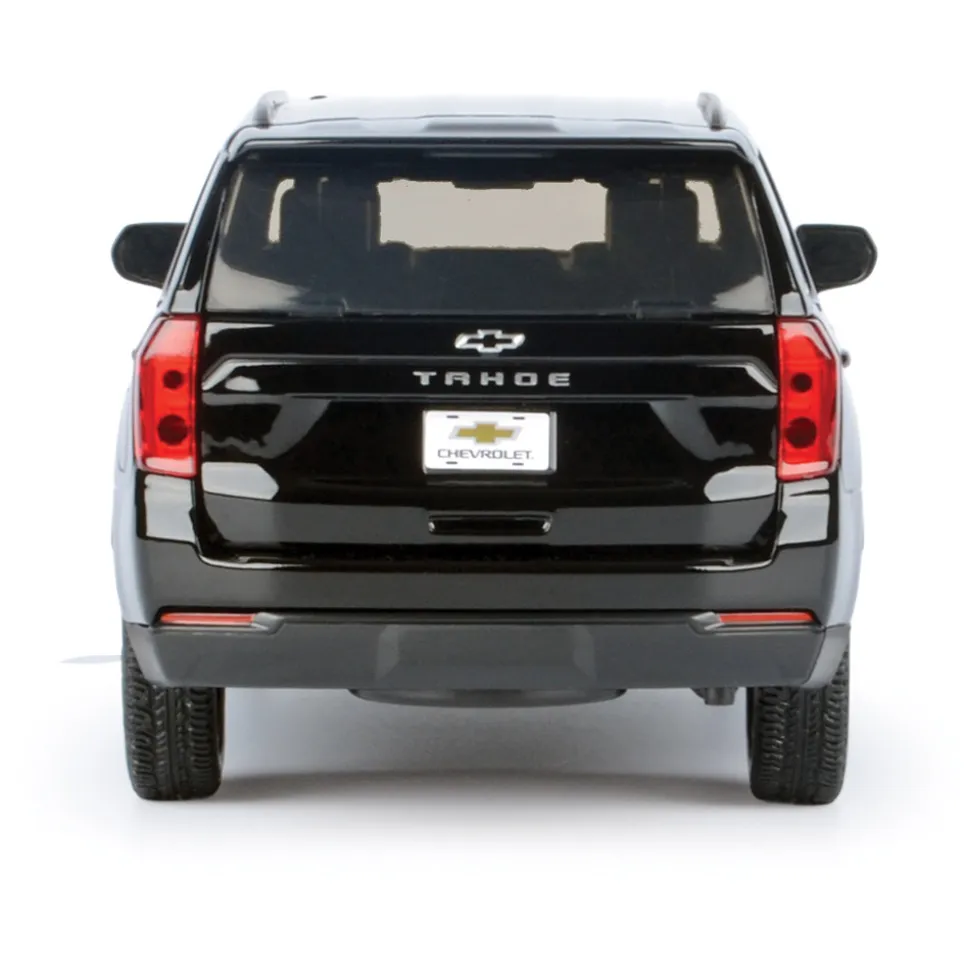 2025 Chevy Tahoe Z71 - Black 1:24 Scale Diecast Model Truck by Motormax