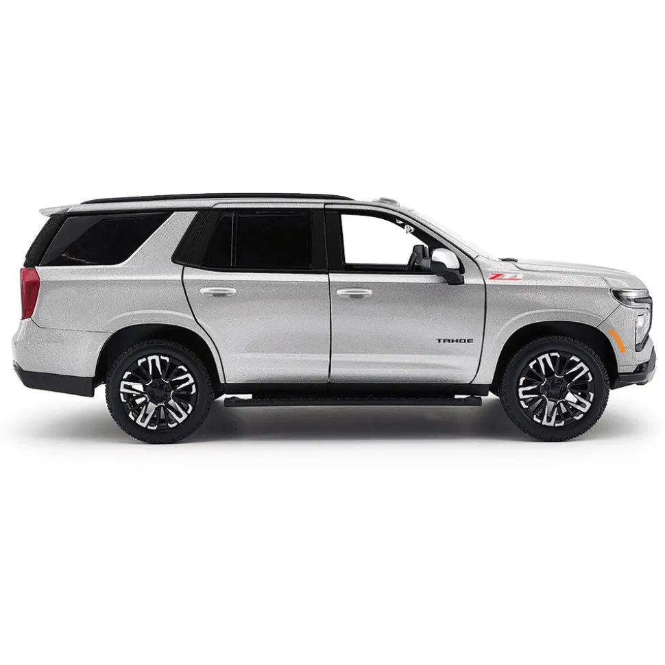2025 Chevy Tahoe Z71 - Sterling Grey 1:24 Scale Diecast Model Truck by Motormax