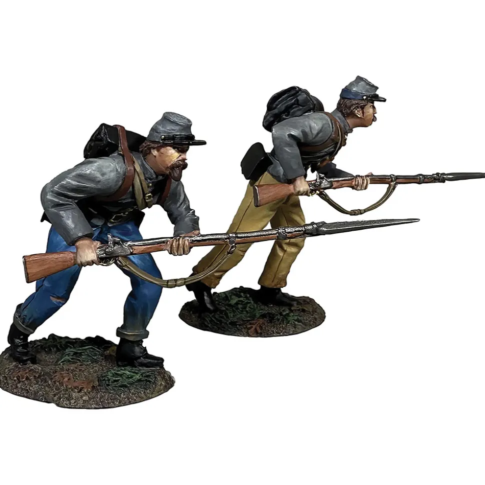 Confederates Charging with Bayonets 1/30 Figure Set William Britain (31501) 1:30 scale Metal by William Britain