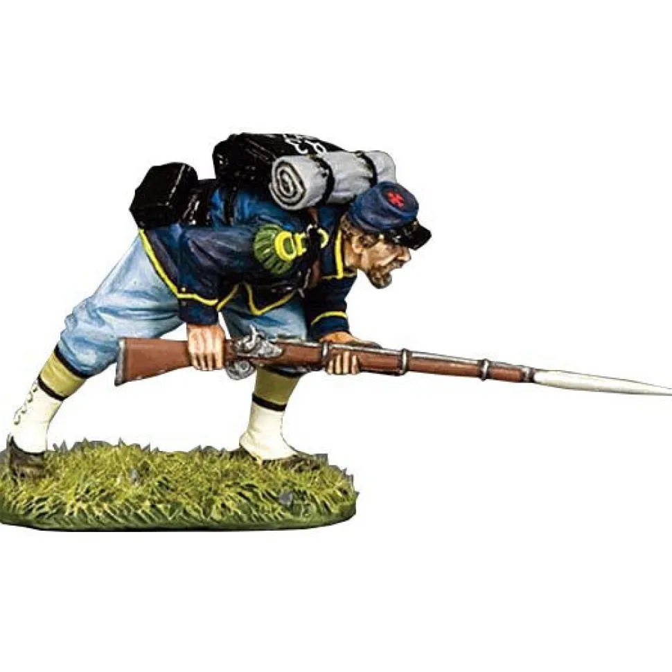 Crouching Advancing 1/30 Figure - CW132 1:30 Scale Metal by King and Country