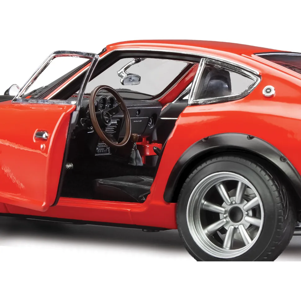 1971 Datsun 240Z Widebody - Red 1:18 Scale Diecast Model Car by Sunstar