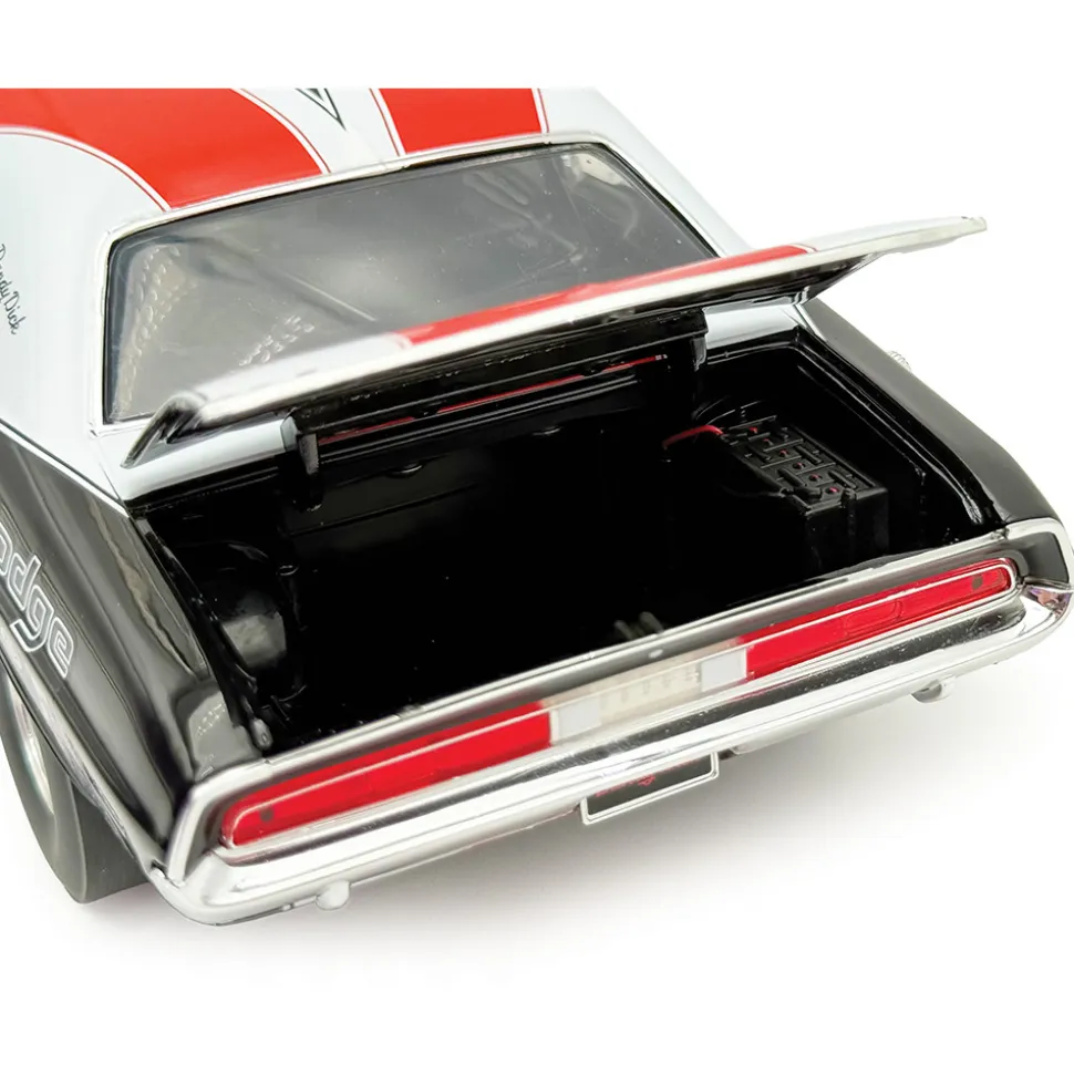 1970 Dodge Challenger - BOYCOTT - Dick Landy 1:18 Scale Diecast Model Car by Acme