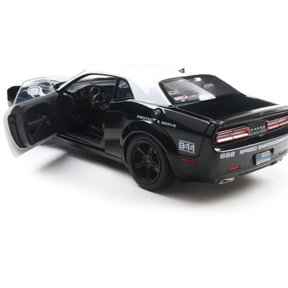 2023 Dodge Challenger R/T Scat Pack Widebody - Highway Police 1:18 Scale Diecast Model Car by Solido