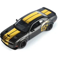 2018 Dodge Challenger SRT Hellcat Widebody - Midnight Eclipse 1:24 Scale Diecast Model Car by Motormax