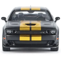 2018 Dodge Challenger SRT Hellcat Widebody - Midnight Eclipse 1:24 Scale Diecast Model Car by Motormax