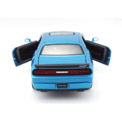 2008 Dodge Challenger SRT8 1:24 Scale Diecast Model Car by Maisto