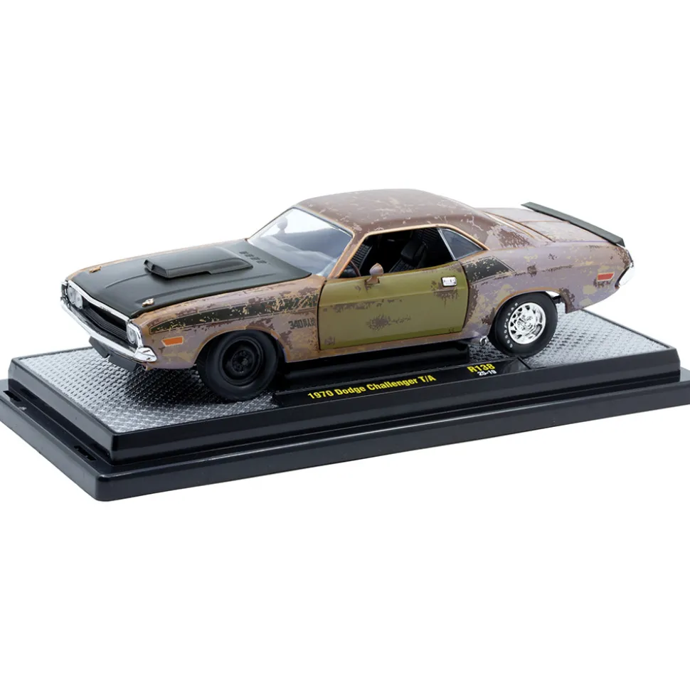 1970 Dodge Challenger T/A - Unrestored Classic 1:24 Scale Diecast Model Car by M2 Machines