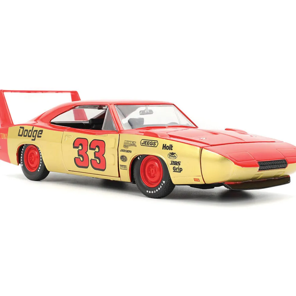 1969 Dodge Charger Daytona - #33 1:24 Scale Diecast Model Car by Jada Toys