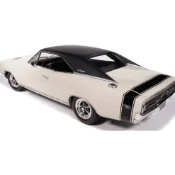1969 Dodge Charger R/T - W1 White 1:18 Scale Diecast Model Car by American Muscle - Ertl