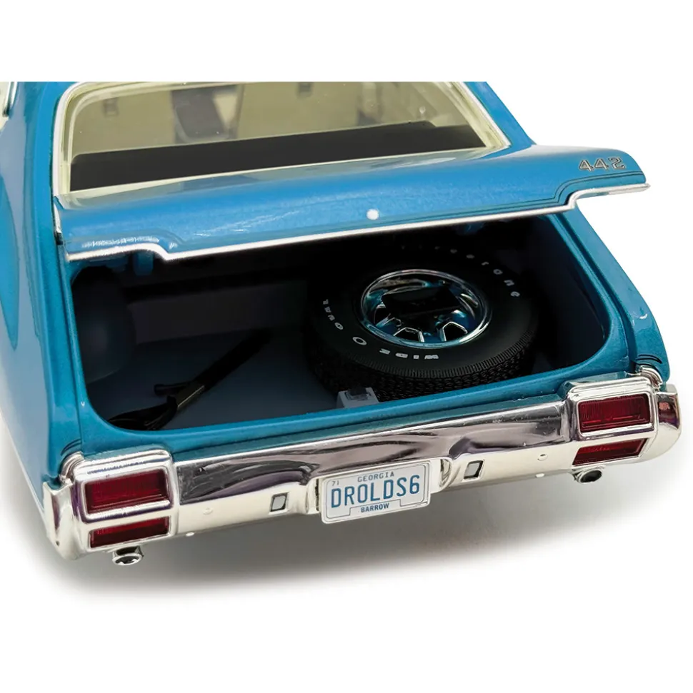 1971 Dr. Olds #6 Oldsmobile 442 W30 - Nordic Blue 1:18 Scale Diecast Model Car by Acme