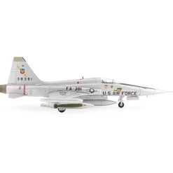 F-5A Freedom Fighter 1/72 Die Cast Model 1:72 scale Metal by Hobby Master