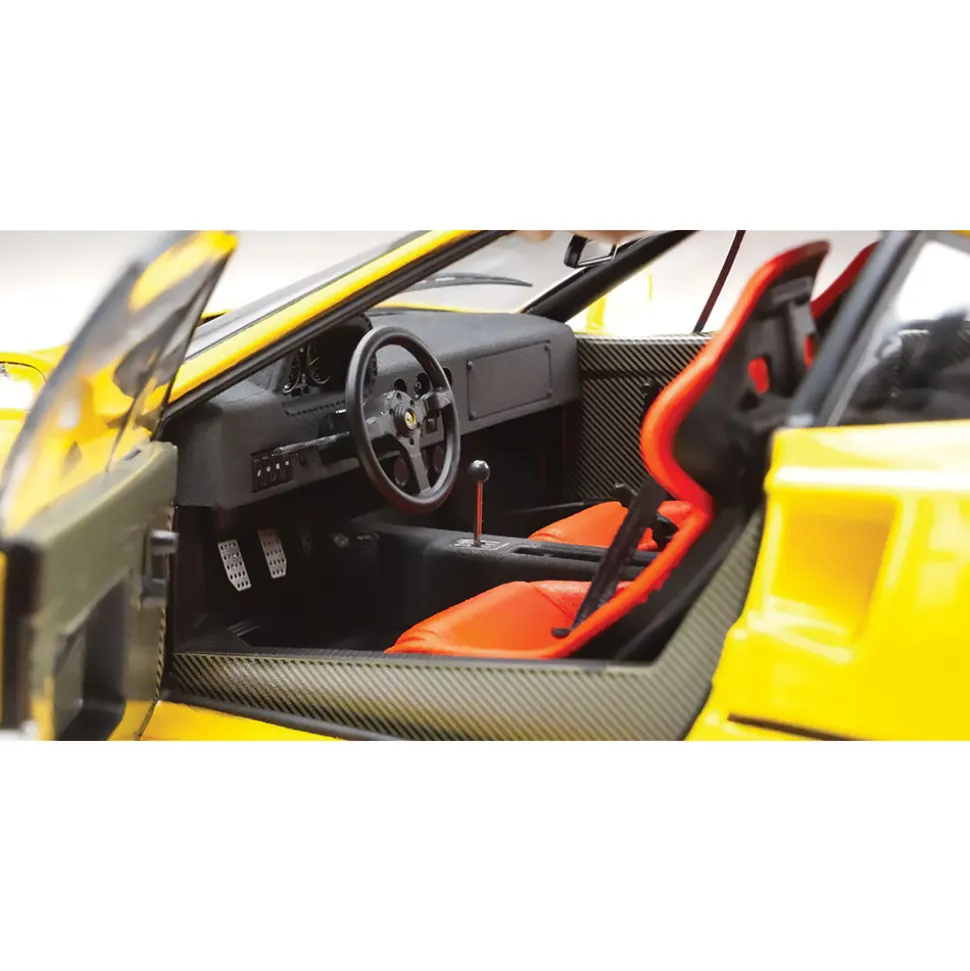 Ferrari F40 - Yellow 1:18 Scale Diecast Model Car by Kyosho