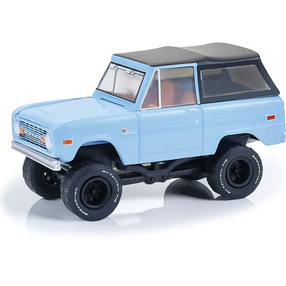 1972 Ford Bronco Custom SUV 1:64 Scale Diecast Model Truck by Greenlight