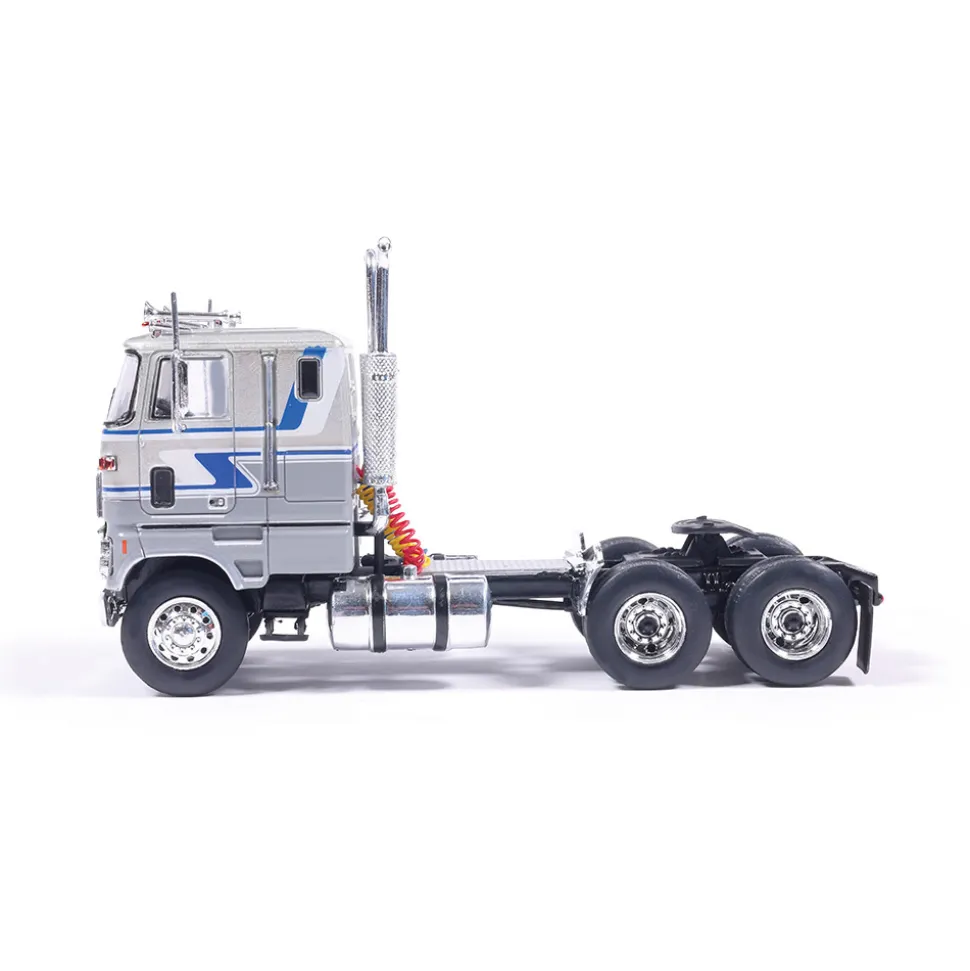 Ford COE 9000 - Blue And Silver 1:64 Scale Diecast Model Truck by IXO Models