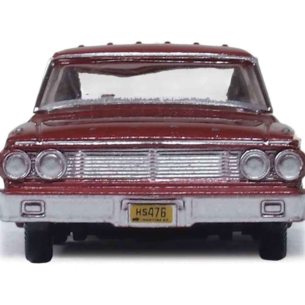 1964 Ford Country Squire - Vintage Burgundy 1:87 Scale Diecast Model Car by Oxford Diecast