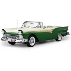 1957 Ford Fairlane 500 Skyliner - Cumberland Green/Colonial White 1:18 Scale Diecast Model Car by Sunstar