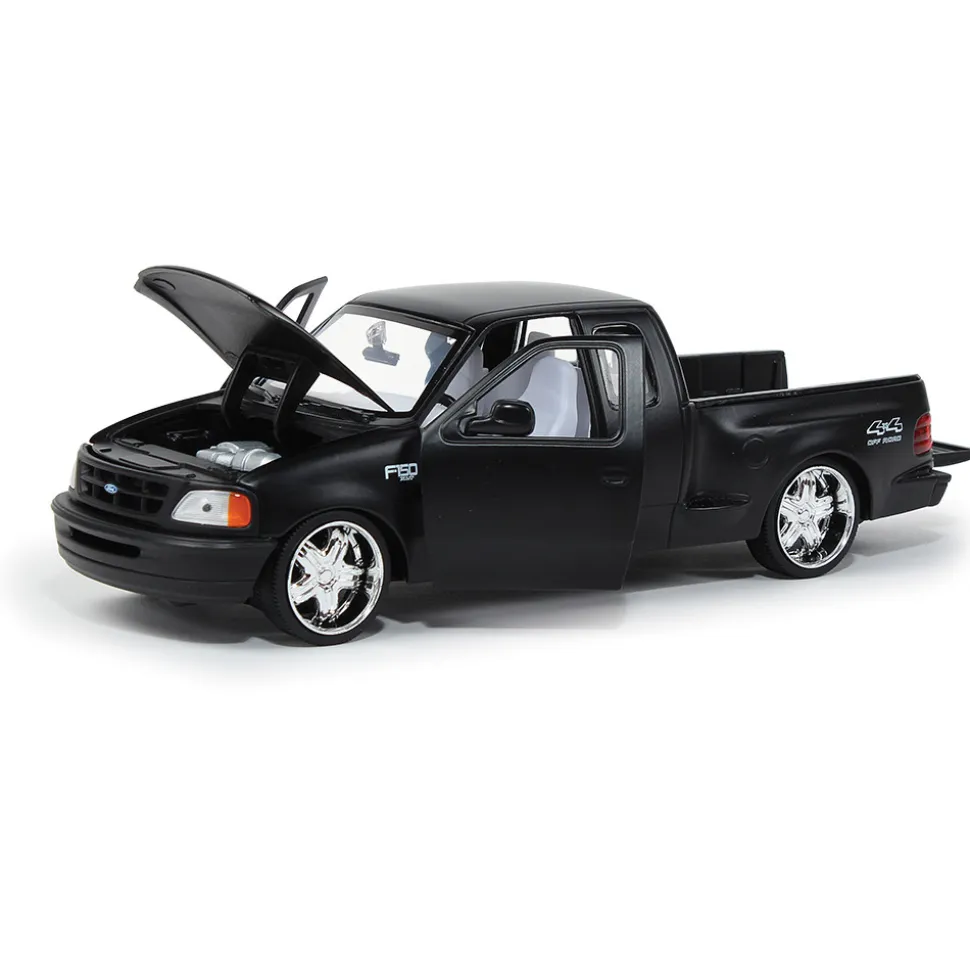 2001 Ford F-150 Flare side - Maxx Design 1:24 Scale by Motormax