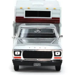 1979 Ford F-150 Pickup With Slide-In Camper 1:24 Scale by Motormax
