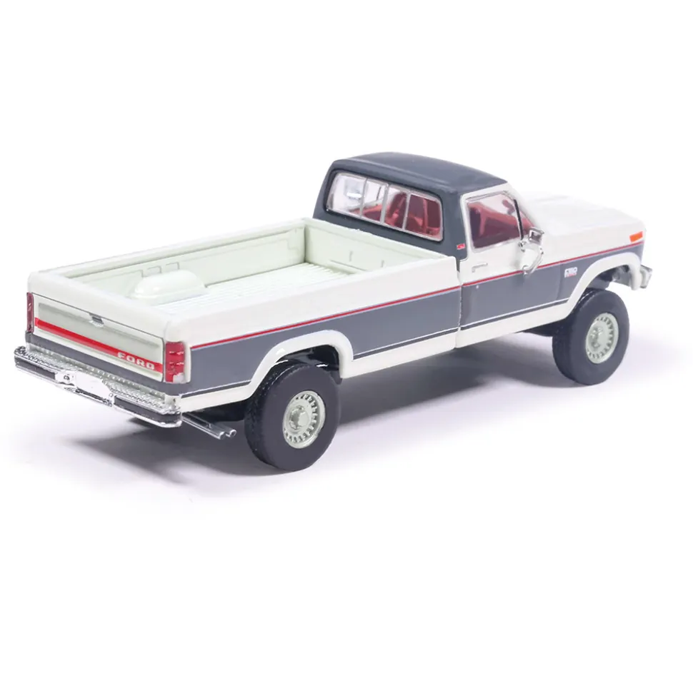 1986 Ford F-150 XLT Lariat Long Bed Styleside 4X2 - Colonial White Tu-Tone 1:64 Scale Diecast Model Truck by IXO Models