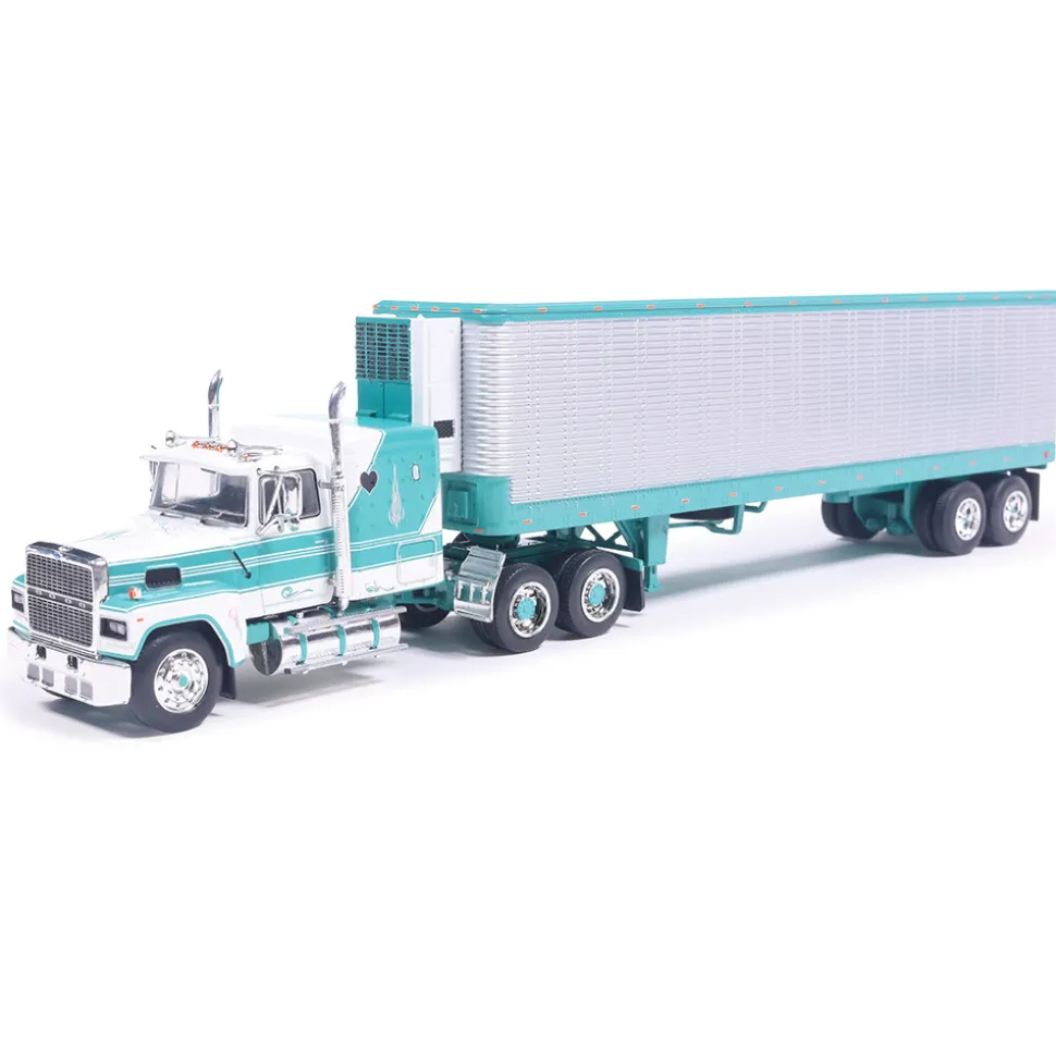 1978 Ford LTL-9000 - Caribbean Turquoise & White with Vintage Trailer 1:64 Scale Diecast Model Truck by IXO Models