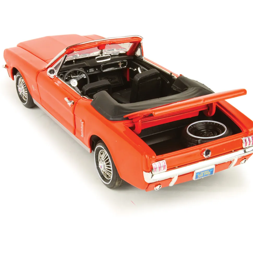 1964 1/2 Ford Mustang 289 Convertible 1:18 Scale Diecast Model by Motormax