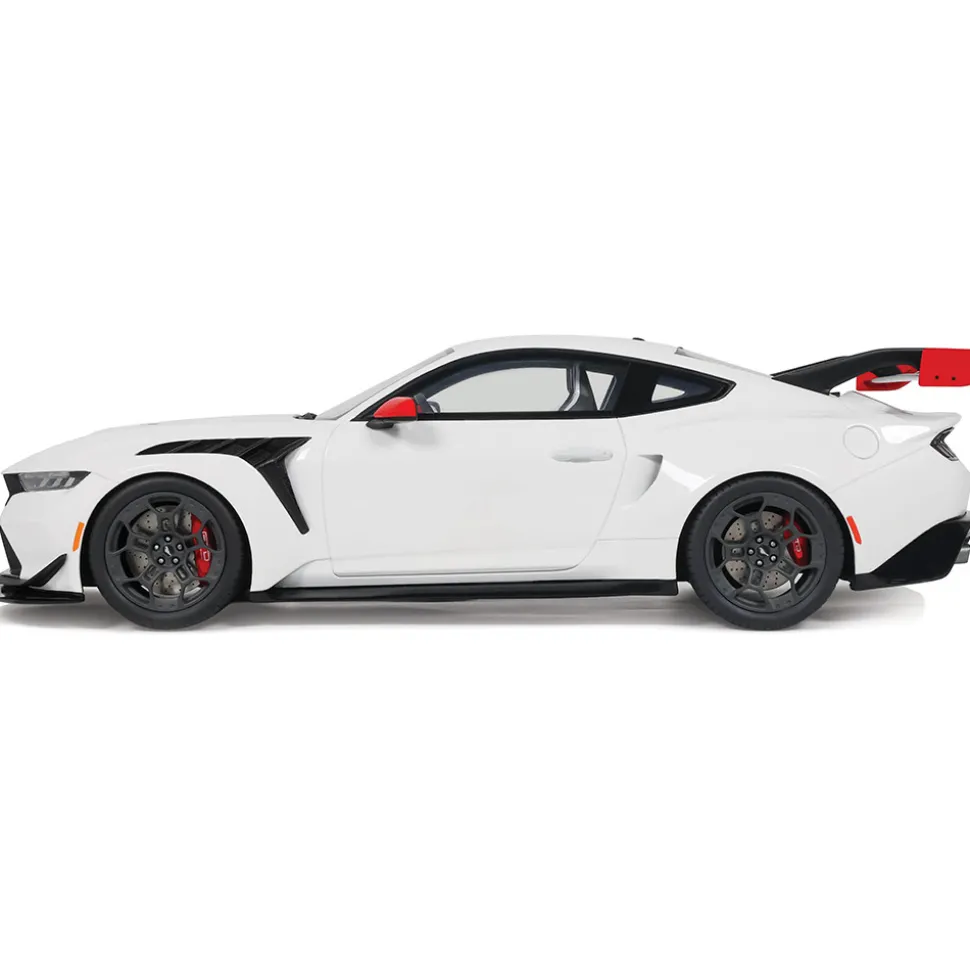 2025 Ford Mustang GTD "Spirit Of America" - Performance White 1:18 Scale Cast Resin Model Car by GT Spirit