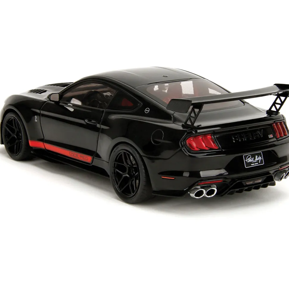 2022 Ford Shelby G.T. 500 - Code Red 1:18 Scale Diecast Model Car by Pink Slips
