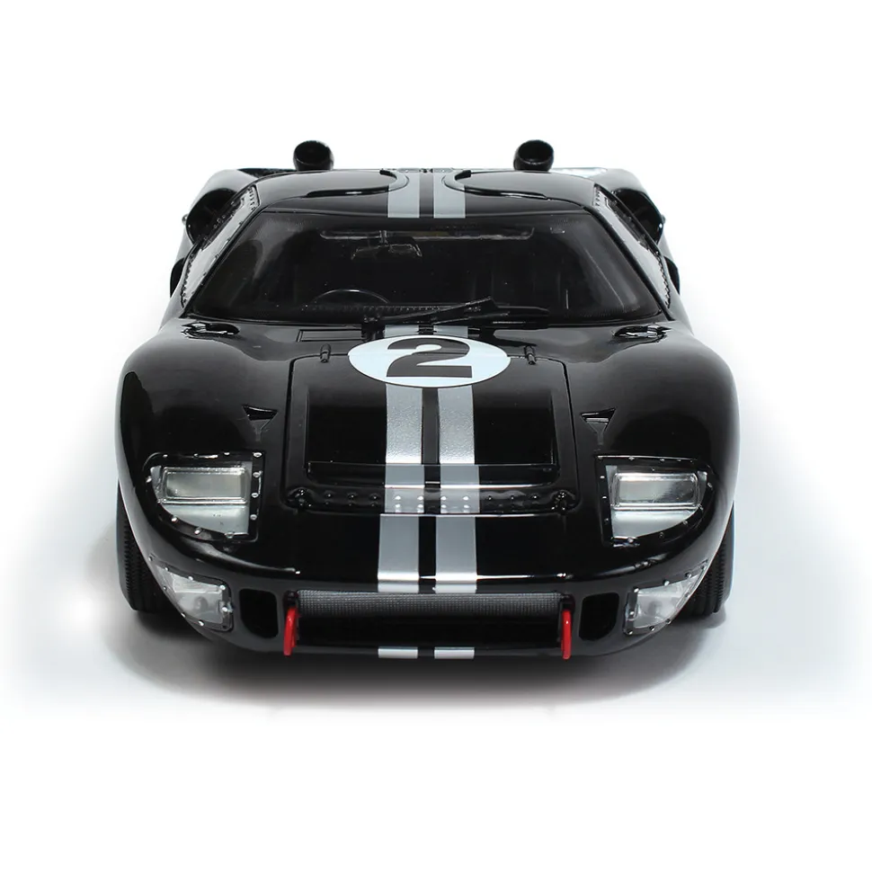 1966 Ford Shelby GT40 LeMans #2 Bruce/Chris 1:18 Scale Diecast Model Car by Shelby Collectibles